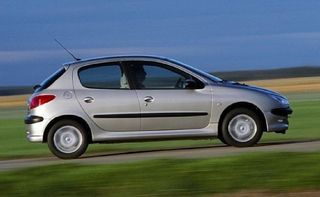 Not Pictured: The on call tow truck following behind (Img credit: http://bestsellingcarsblog.com)